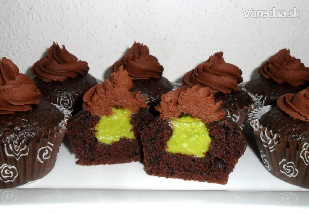 Čokoládove koláčiky s avokádom (fotorecept)