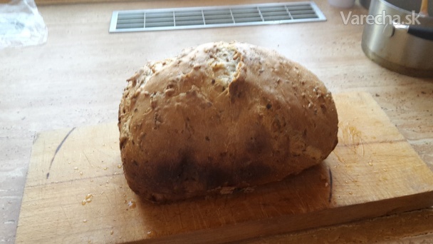 Špaldový chlebík z pekárničky