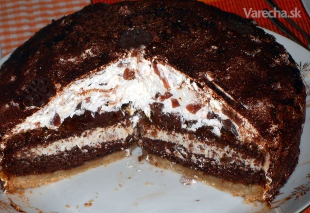 Čokoládová torta so slivkovým želé (fotorecept)