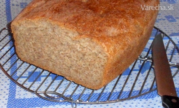 Rascový celozrný chlieb (fotorecept)