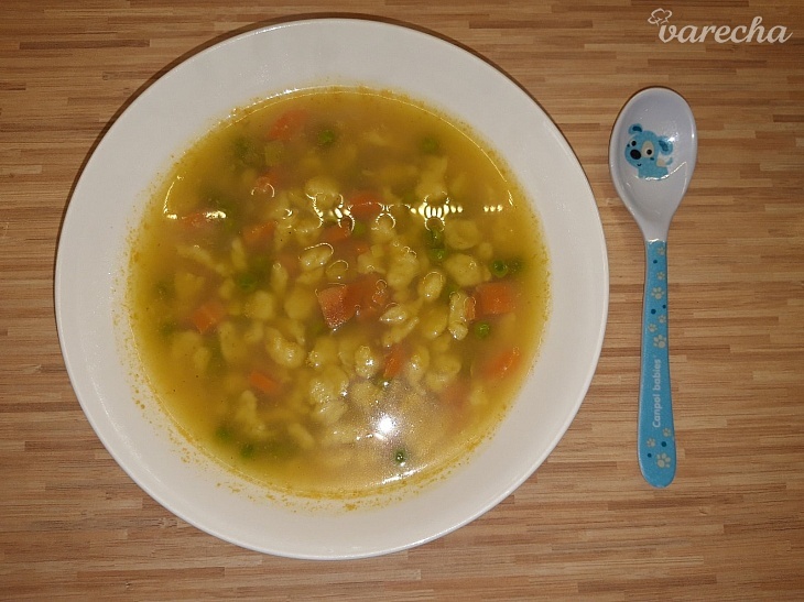 Halušková polievka so zeleninou