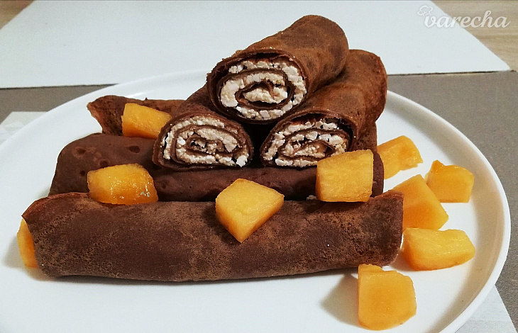 Čokoládové palacinky s tvarohom a žltým...