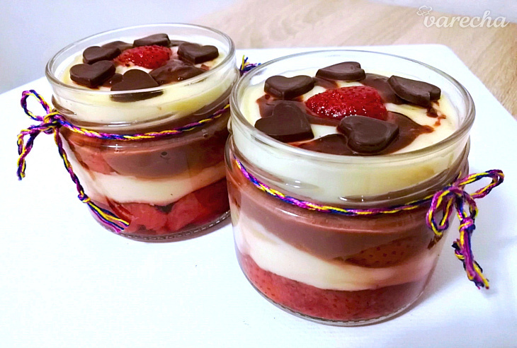 Domáci termix s jahodovým kompótom