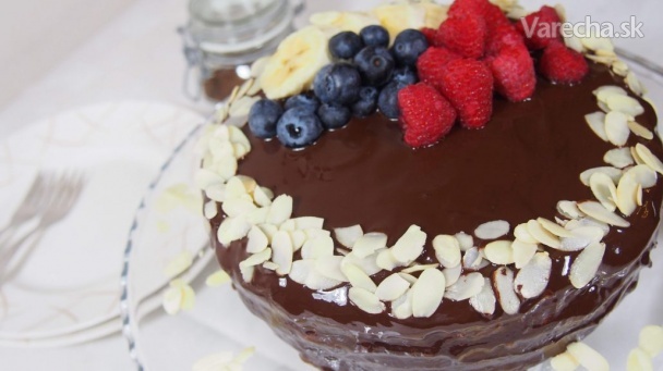 Slávnostná čokoládovo-banánová torta bez lepku 