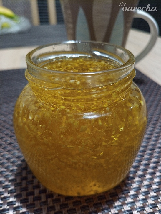 Prírodné medovo-cesnakové antibiotikum