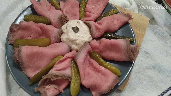 Il vitello tonnato (roastbeef s tuniakovou omáčkou) (fotorecept)