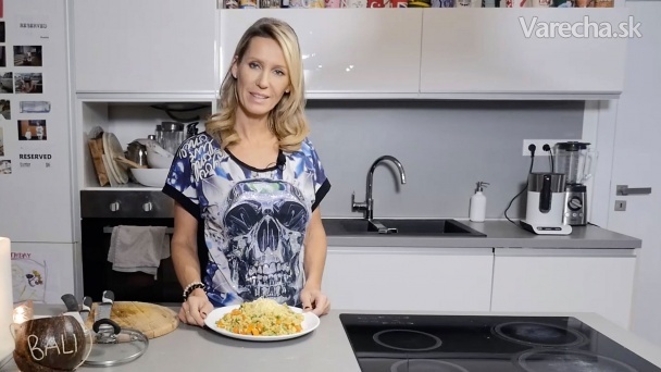 Erika Barkolová varí jednoduchý recept s bulgurom a hokkaido (videorecept)