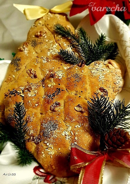 Vianočný chlieb na sviatočný stôl