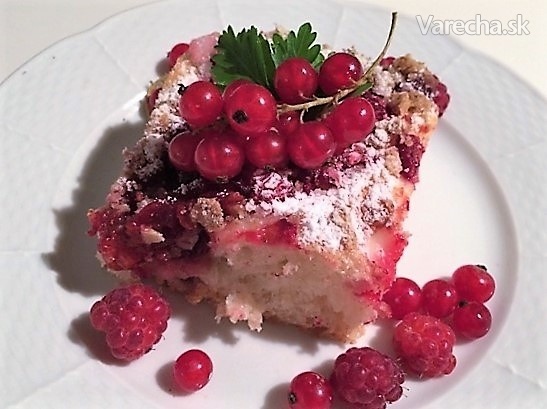 Dokonalý kysnutý koláč s letným ovocím (fotorecept)