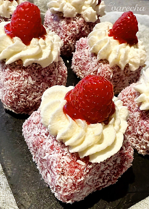 Malinový Lamington
