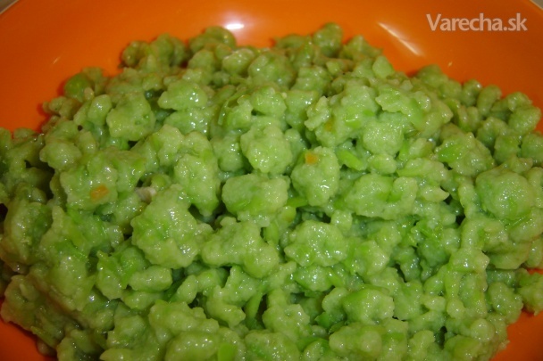 Zelené halušky s hádankou a prípadne rýchlo-šikovná polievka z nich (fotorecept)