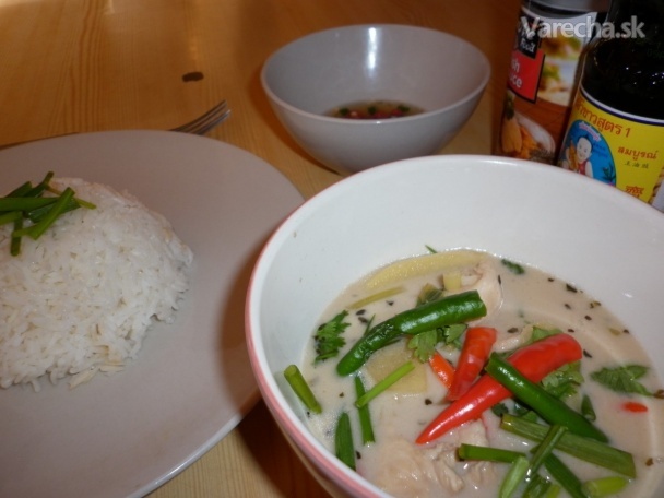 Tom Kha Gai - Kuracia polievka s kokosovým mliekom (fotorecept)