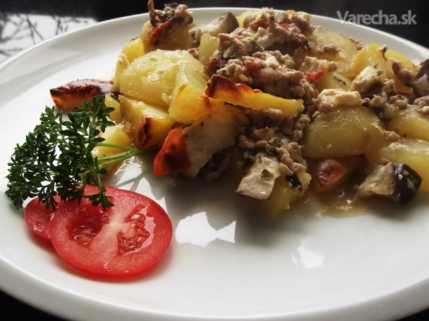 Zapečené mäso, baklažán a zemiaky na spôsob musaky (fotorecept)