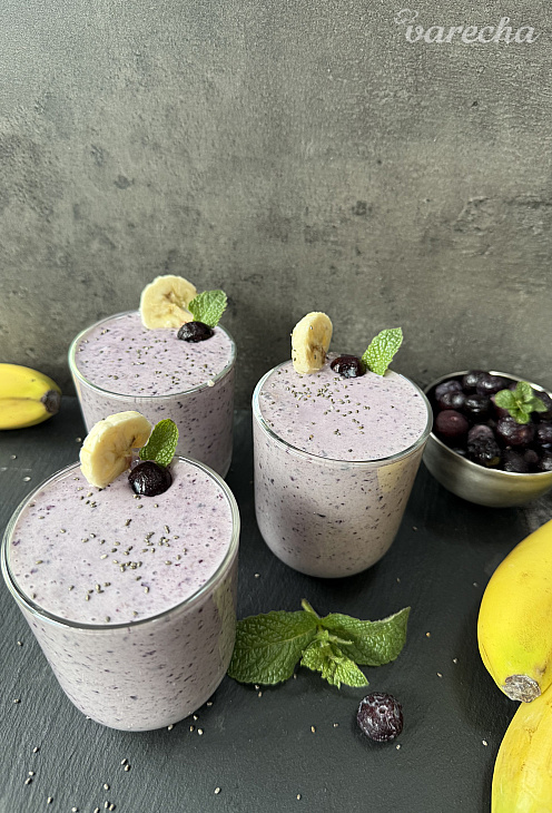 Čučoriedkové smoothie s chia semienkami