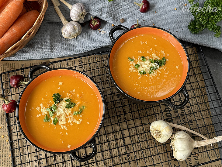 Batatovo-mrkvová krémová polievka