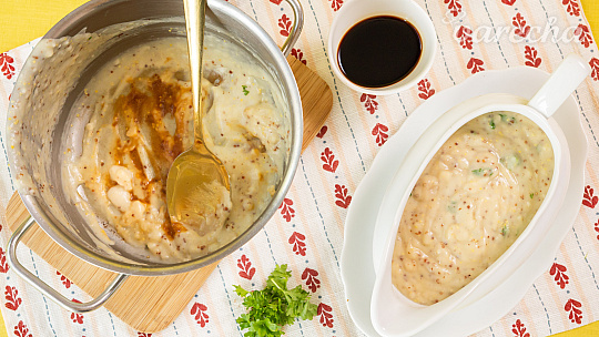 „Pošťastilo“ sa vám pripáliť omáčku? Takto ju ešte môžete zachrániť