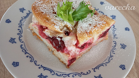 Slivková žemľovka s pudingom