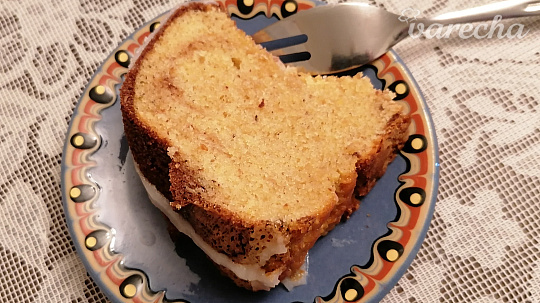 Likérová bábovka inšpirovaná Angie Bakes