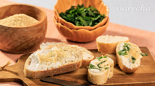 Parmezán pre vegánov? Áno, takto jednoducho si ho urobíte 