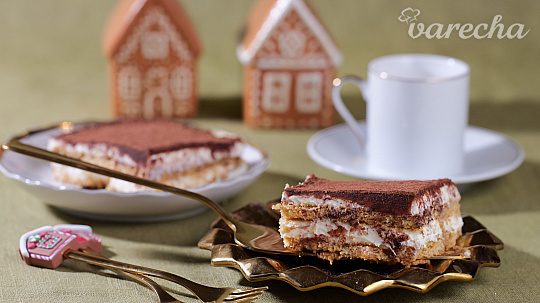 Medové tiramisu rezy, rýchly a pôsobivý dezert bez pečenia