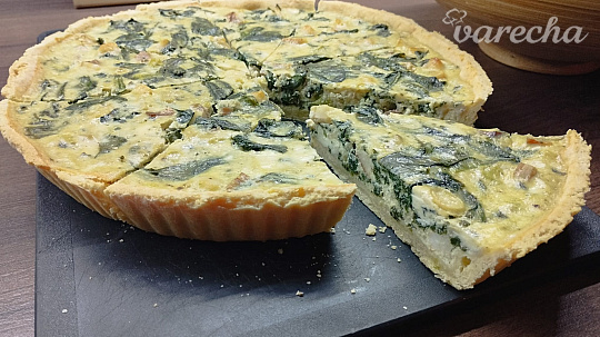 Špenátový quiche s nivou