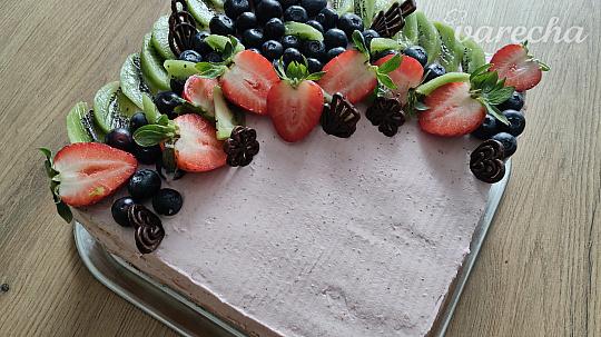 Torta s jahodovou ganache