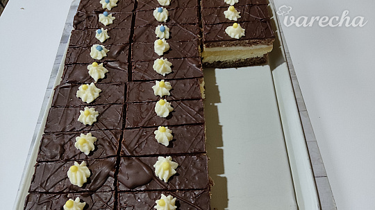 Orechovo-citrónové rezy