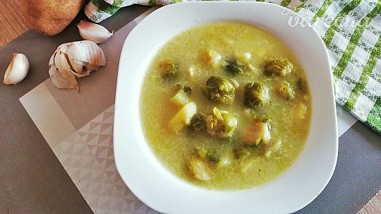 Polievka z ružičkového kelu