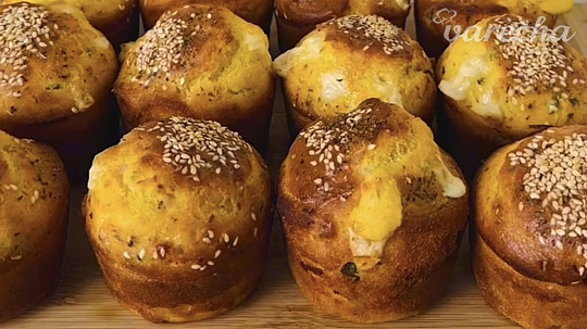 Muffiny s cottage syrom a slaninou 